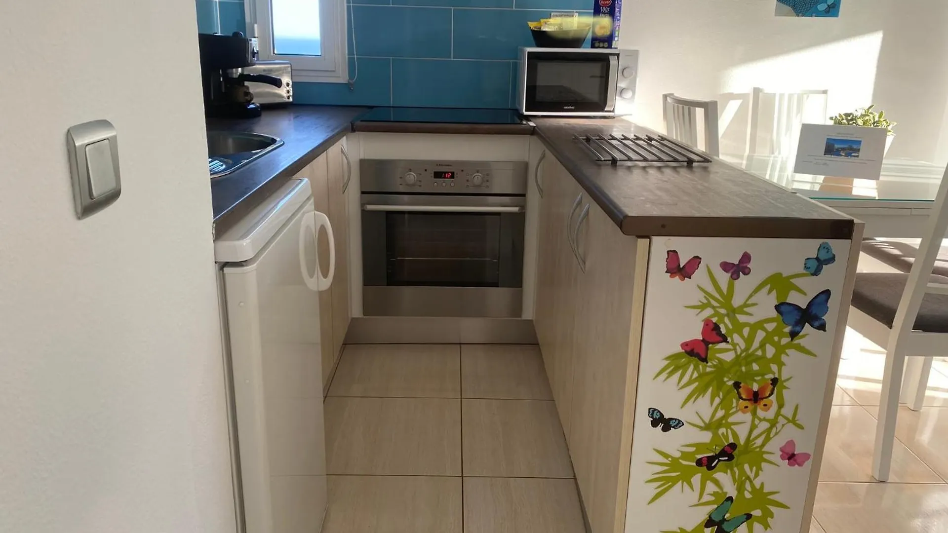 شقة Minerva Seaview بينالماذينا
